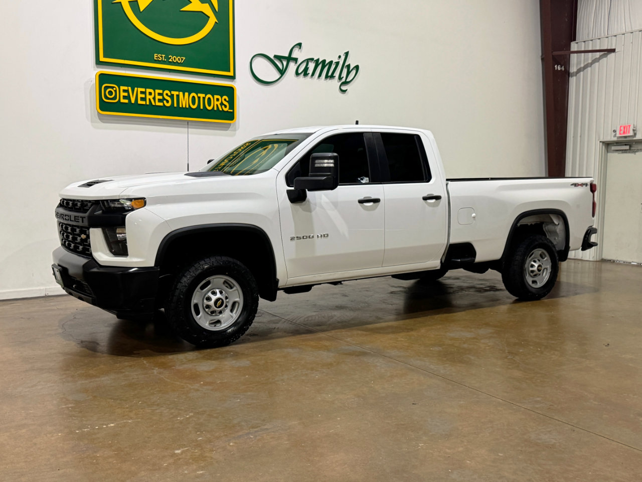 Used 2020 Chevrolet Silverado 2500 W/T w/ WT Fleet Convenience Package image 3