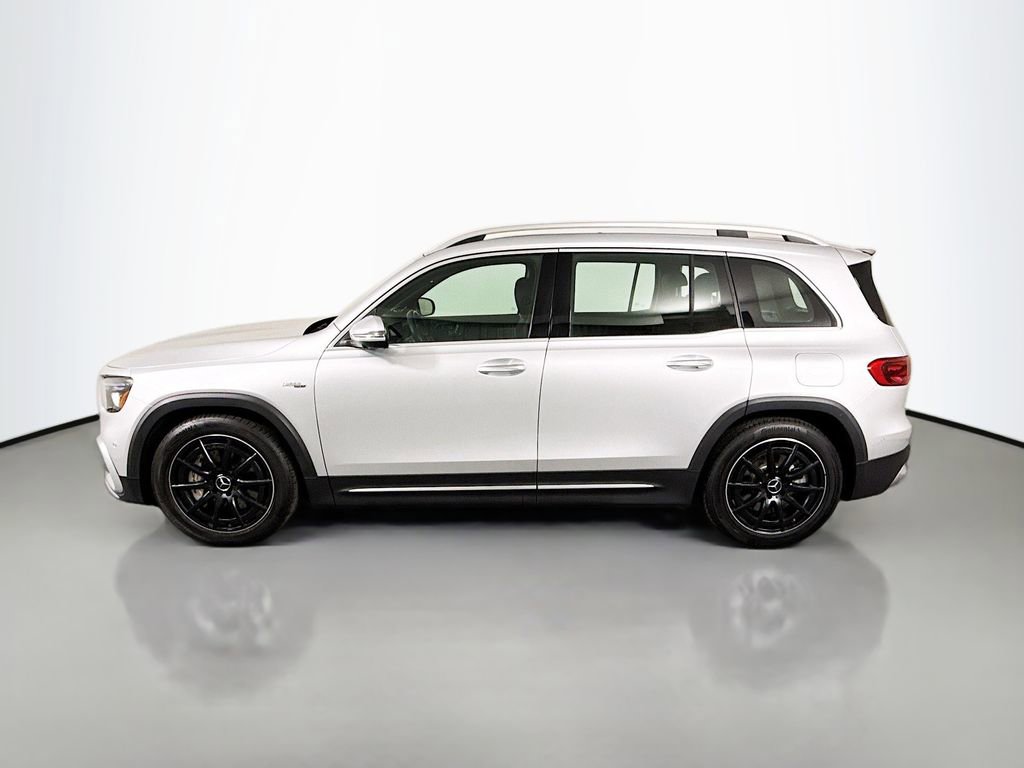 Used 2024 Mercedes-Benz GLB 35 AMG 4MATIC image 4