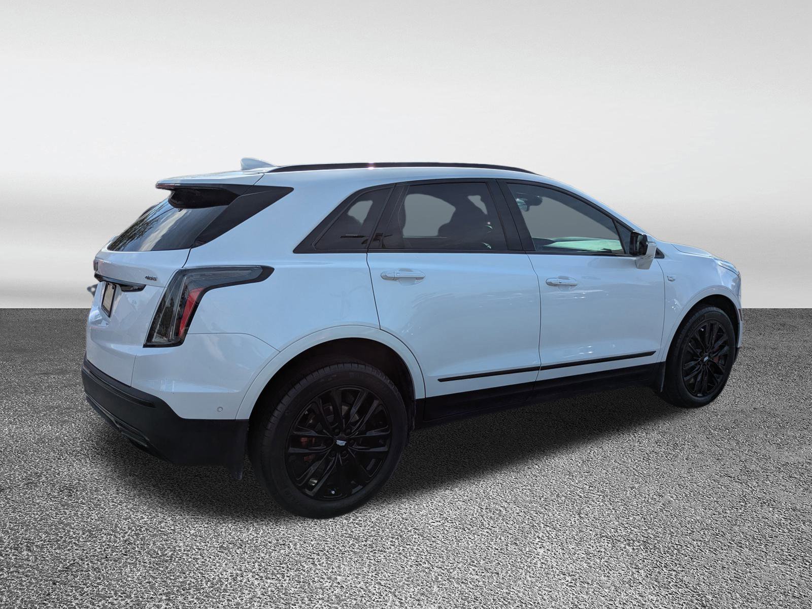 Used 2022 Cadillac XT5 Sportv w/ LPO, ONYX Package image 27