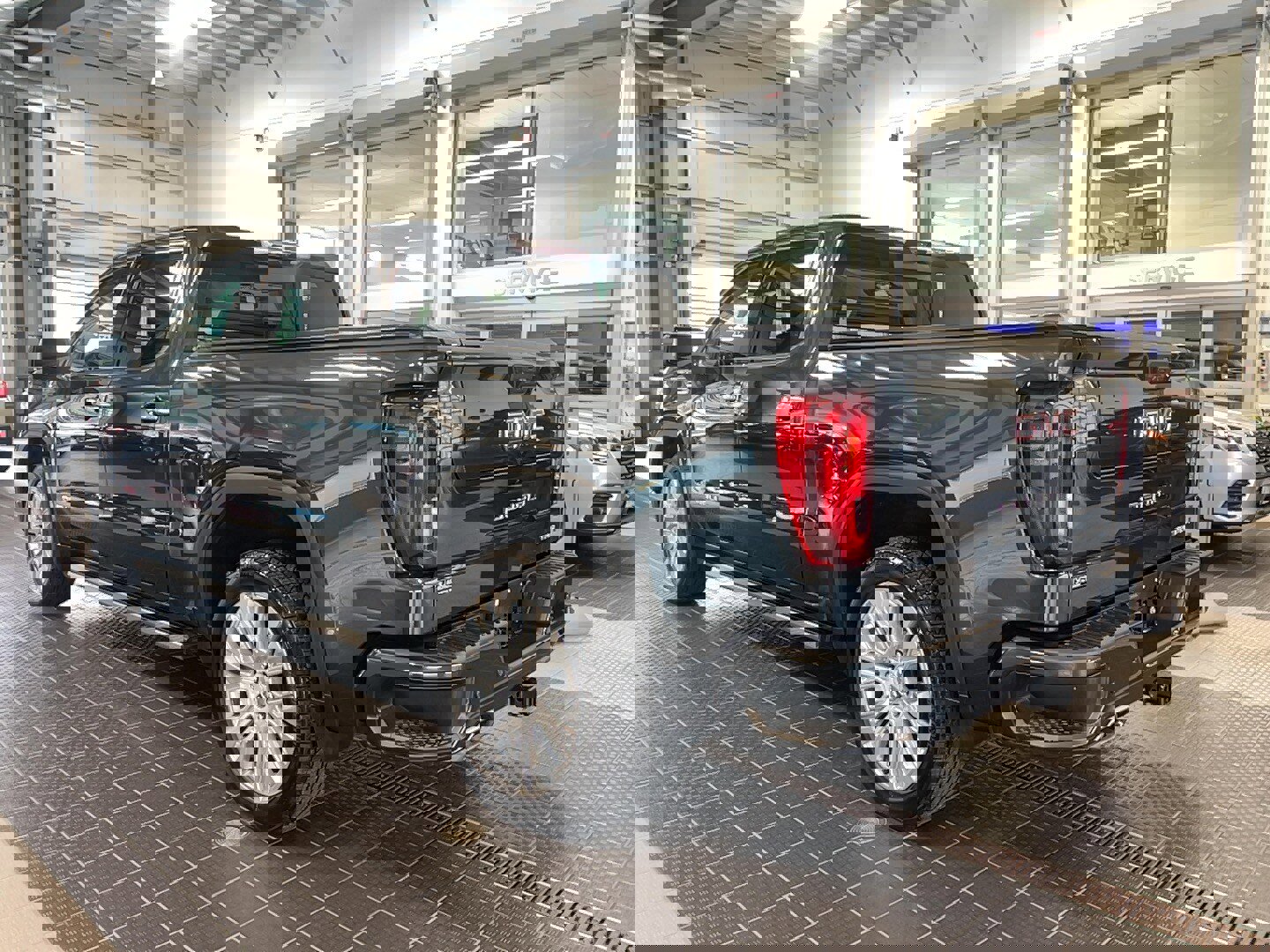 Used 2022 GMC Sierra 1500 Denali w/ Denali Reserve Package image 31