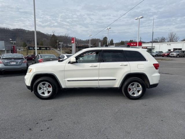 Used 2012 Jeep Grand Cherokee Laredo w/ Laredo E Group image 5