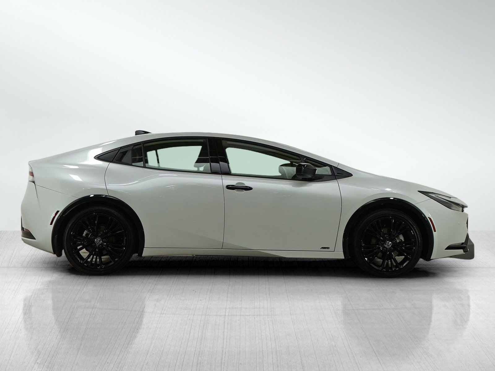 Used 2026 Toyota Prius AWD image 6