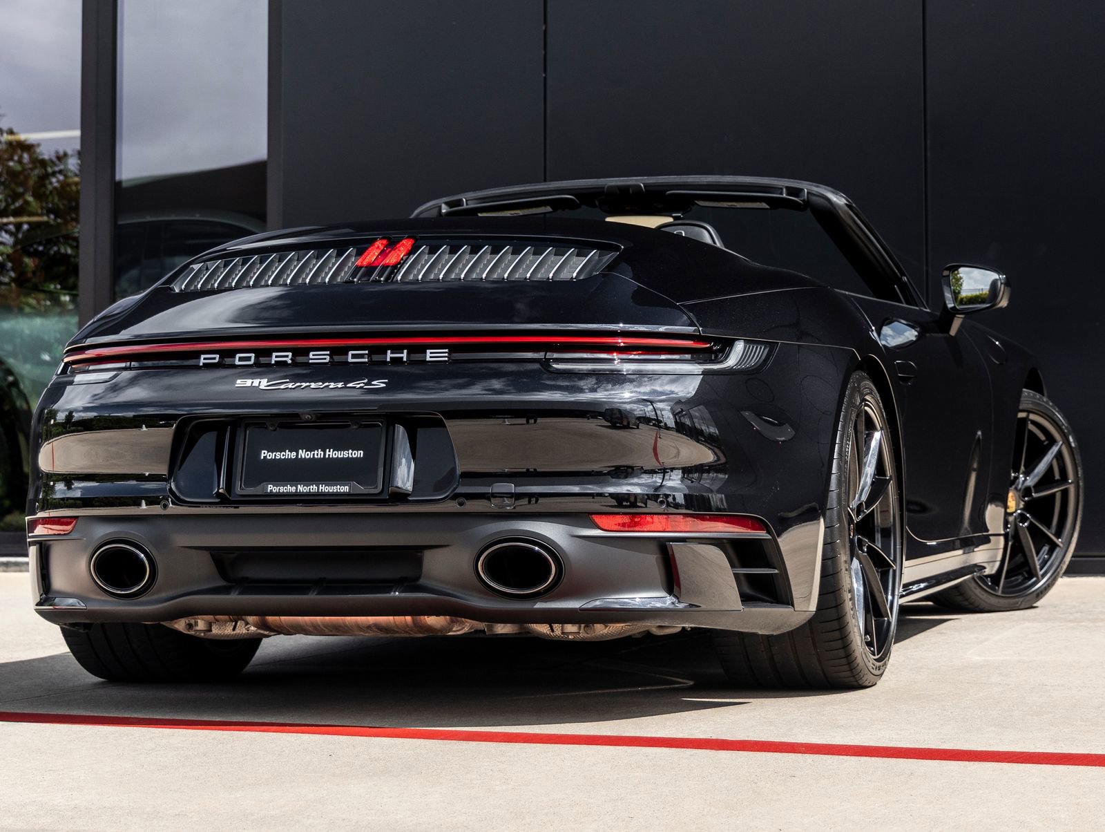 Certified 2020 Porsche 911 Carrera 4S AWD/4WD image 12
