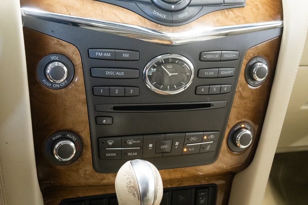 Used 2011 INFINITI QX56 4WD w/ Theater Pkg image 18