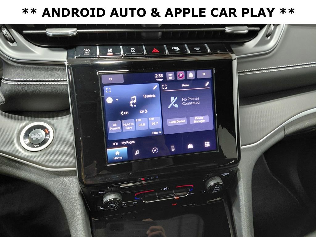 Certified 2025 Jeep Grand Cherokee Laredo X image 15