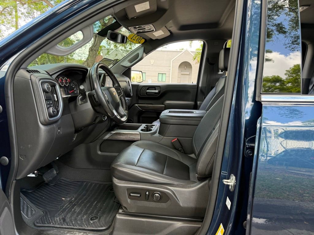 Used 2021 Chevrolet Silverado 1500 LTZ RWD image 16