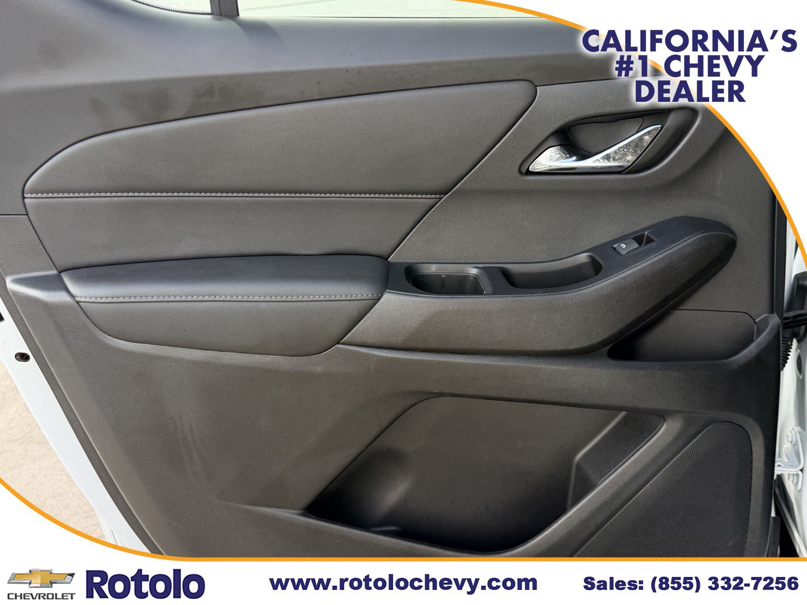 Used 2023 Chevrolet Traverse LT FWD image 17