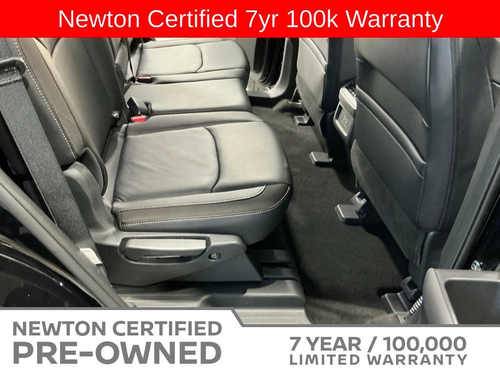 Used 2025 Nissan Pathfinder SL w/ Cargo Package FWD image 19