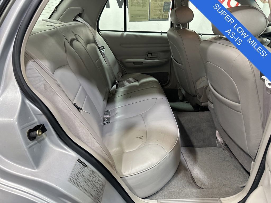 Used 1998 Ford Crown Victoria LX RWD image 13