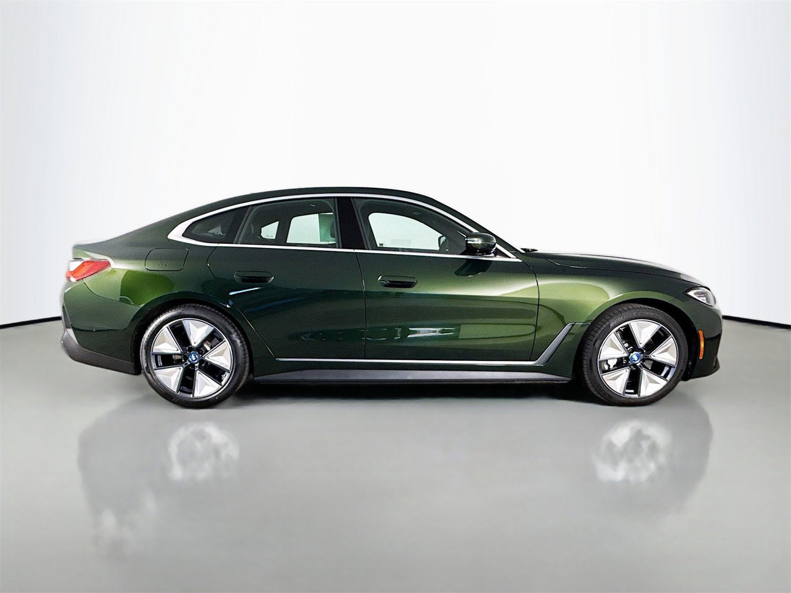 Certified 2024 BMW i4 eDrive35 w/ Convenience Package image 8