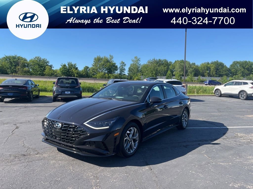 Used 2023 Hyundai Sonata SEL w/ Preferred Accessory Package FWD image 1