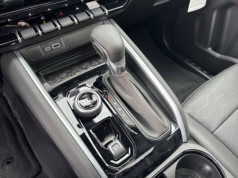 New 2025 Chevrolet Colorado Z71 w/ Z71 Convenience Package 2 image 13