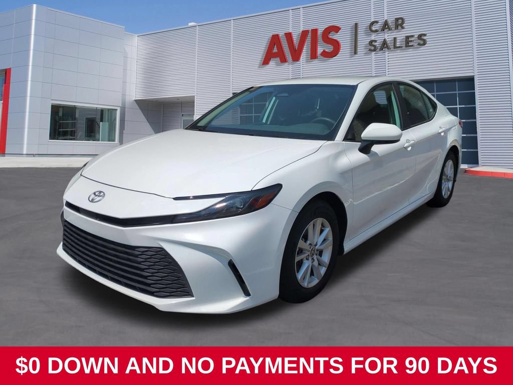 Used 2025 Toyota Camry LE FWD image 1