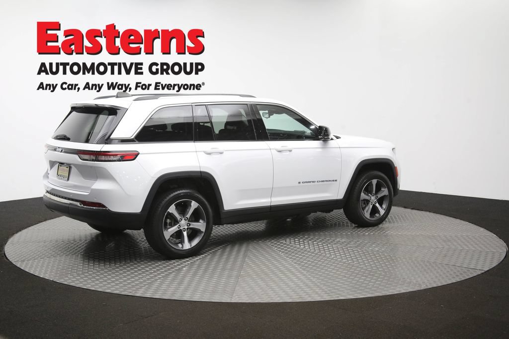 Used 2023 Jeep Grand Cherokee 4WD 4xe image 44