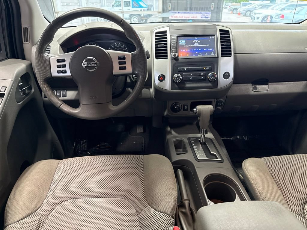 Used 2019 Nissan Frontier SV AWD/4WD image 18