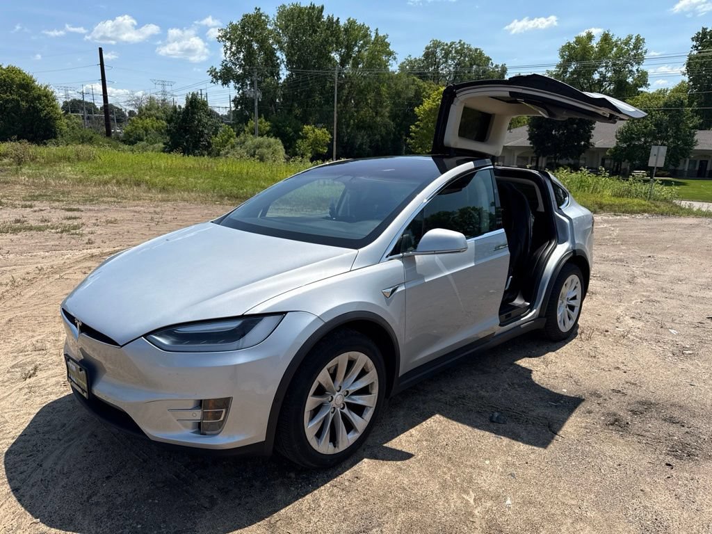 Used 2016 Tesla Model X 75D AWD/4WD image 56