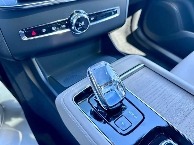 New 2026 Volvo XC90 B5 Plus image 34