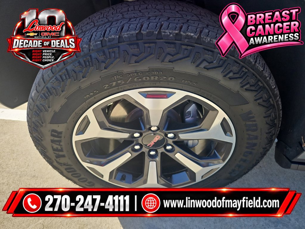 Used 2025 GMC Yukon AT4 Ultimate AWD/4WD image 5
