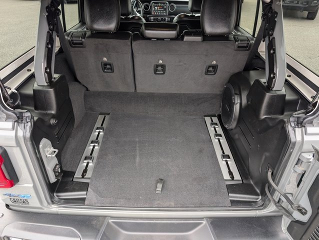 Used 2021 Jeep Wrangler Unlimited Rubicon 4xe w/ Dual Top Group image 13