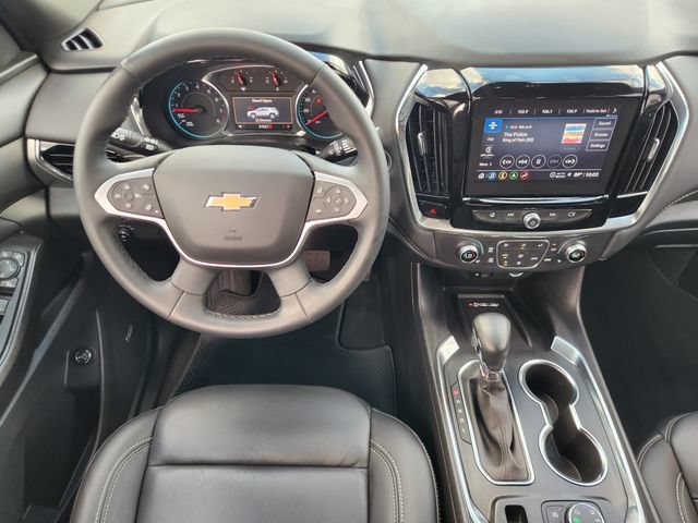 Used 2023 Chevrolet Traverse LT w/ LT Premium Package AWD/4WD image 27