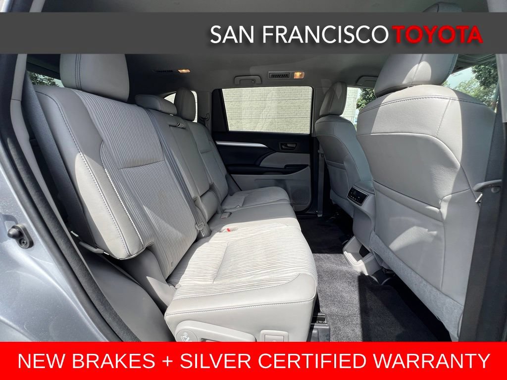 Certified 2016 Toyota Highlander Plus AWD/4WD image 19