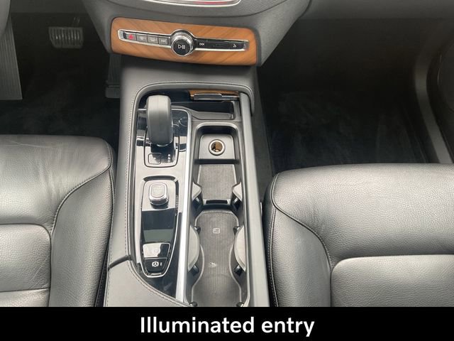 Used 2023 Volvo XC90 B6 Plus w/ Protection Package image 29