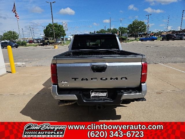 New 2026 Toyota Tacoma SR5 w/ SR5 Upgrade Package AWD/4WD image 4