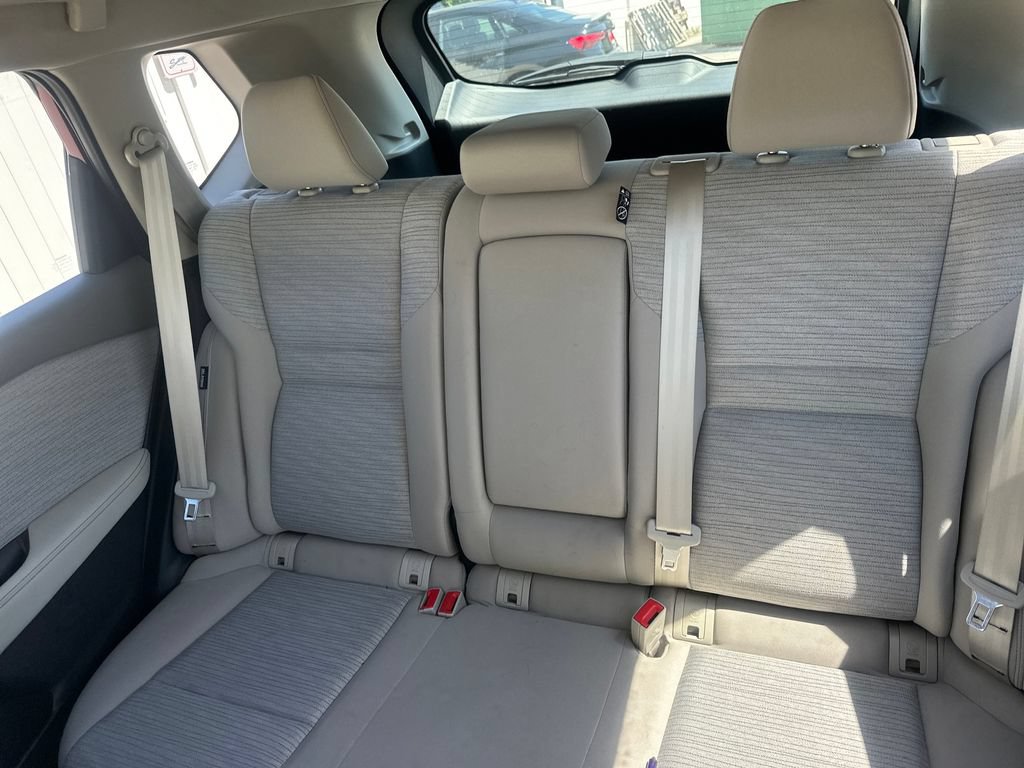 Used 2023 Nissan Rogue SV AWD/4WD image 46