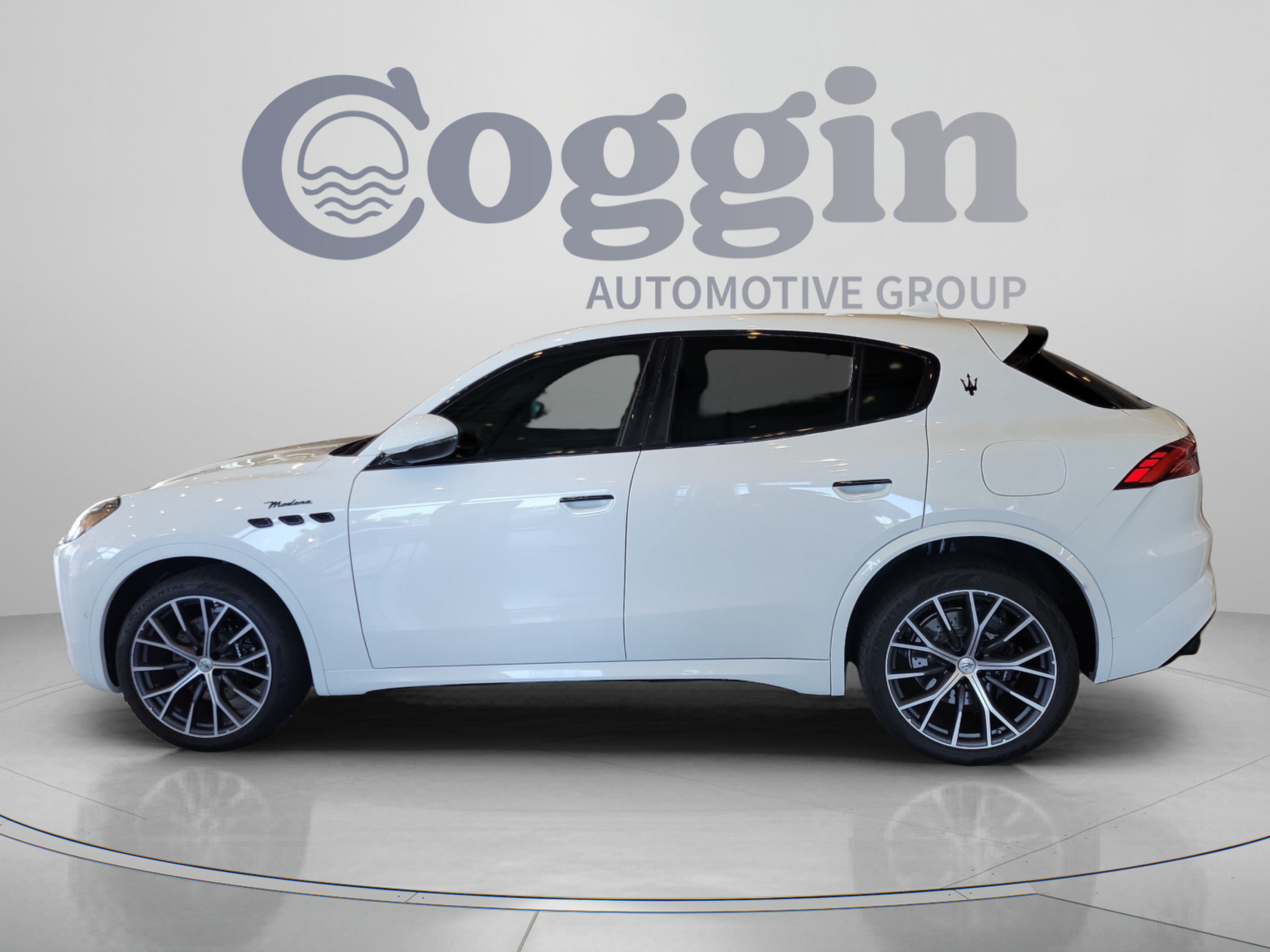 Used 2026 Maserati Grecale Modena AWD/4WD image 2