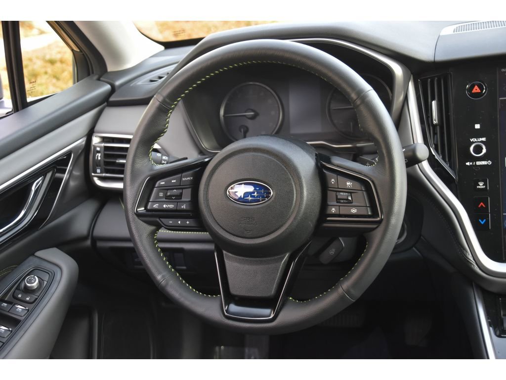 Certified 2025 Subaru Outback Onyx Edition image 18