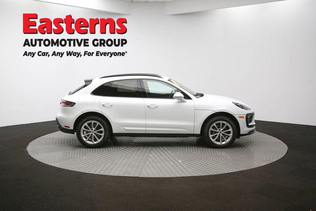 Used 2023 Porsche Macan T w/ Premium Package Plus image 47