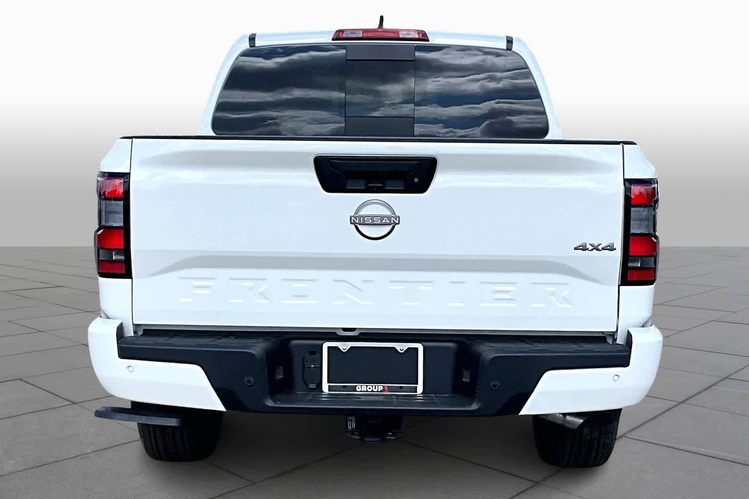 New 2026 Nissan Frontier SV AWD/4WD image 4