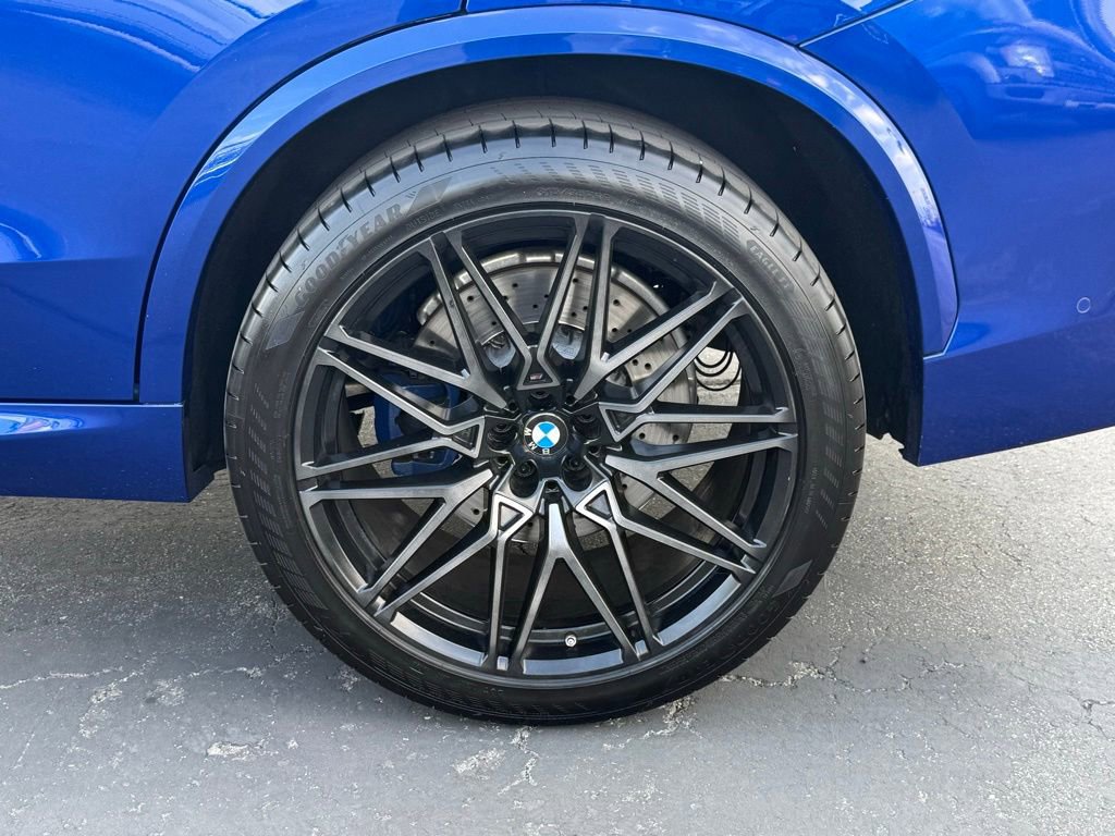 Used 2020 BMW X5 M Competition w/ Executive Package image 15