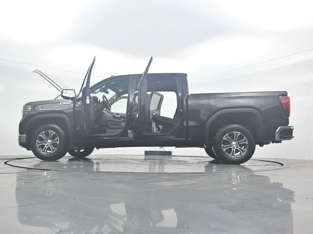 Used 2025 GMC Sierra 1500 SLT RWD image 43