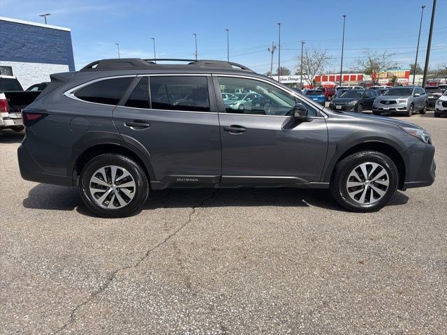Used 2024 Subaru Outback Premium image 6