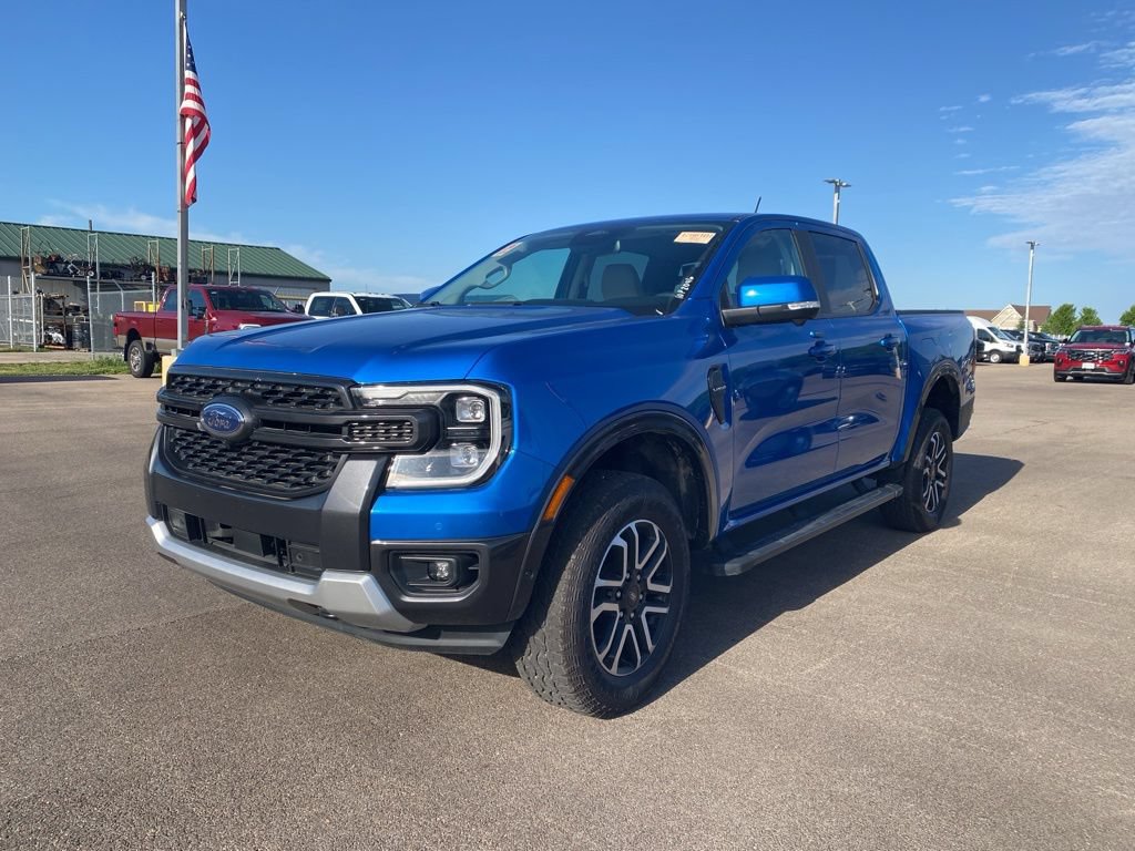 Used 2024 Ford Ranger Lariat w/ Advanced Towing Package AWD/4WD image 14