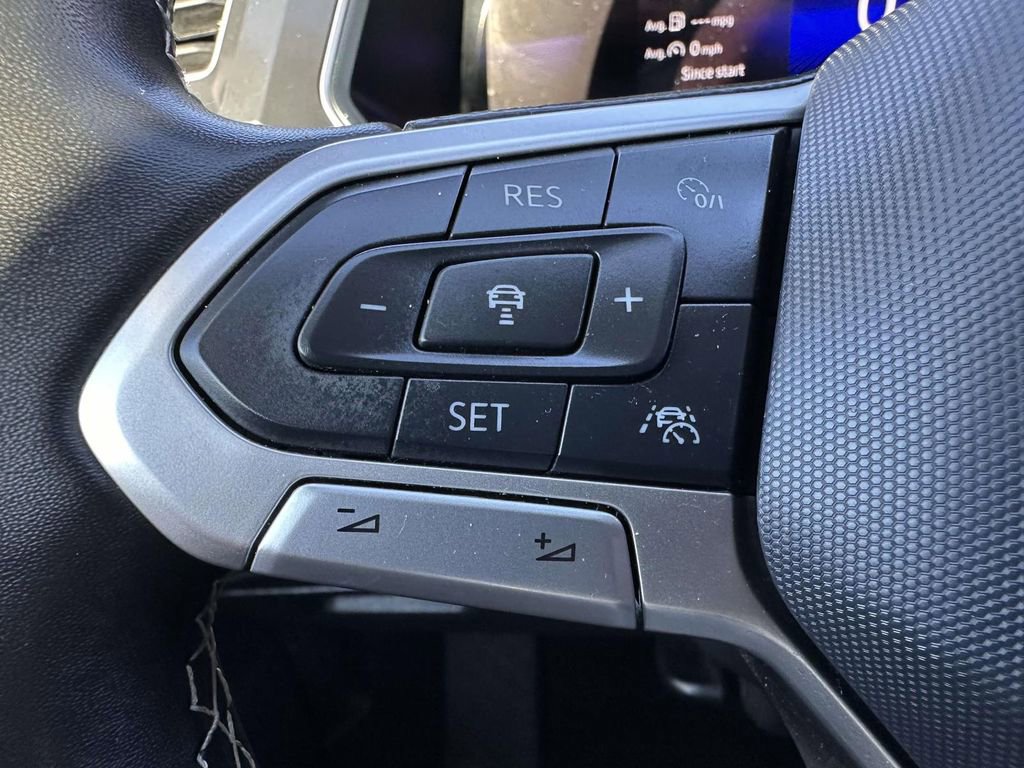 Used 2024 Volkswagen Tiguan Wolfsburg Edition FWD image 17