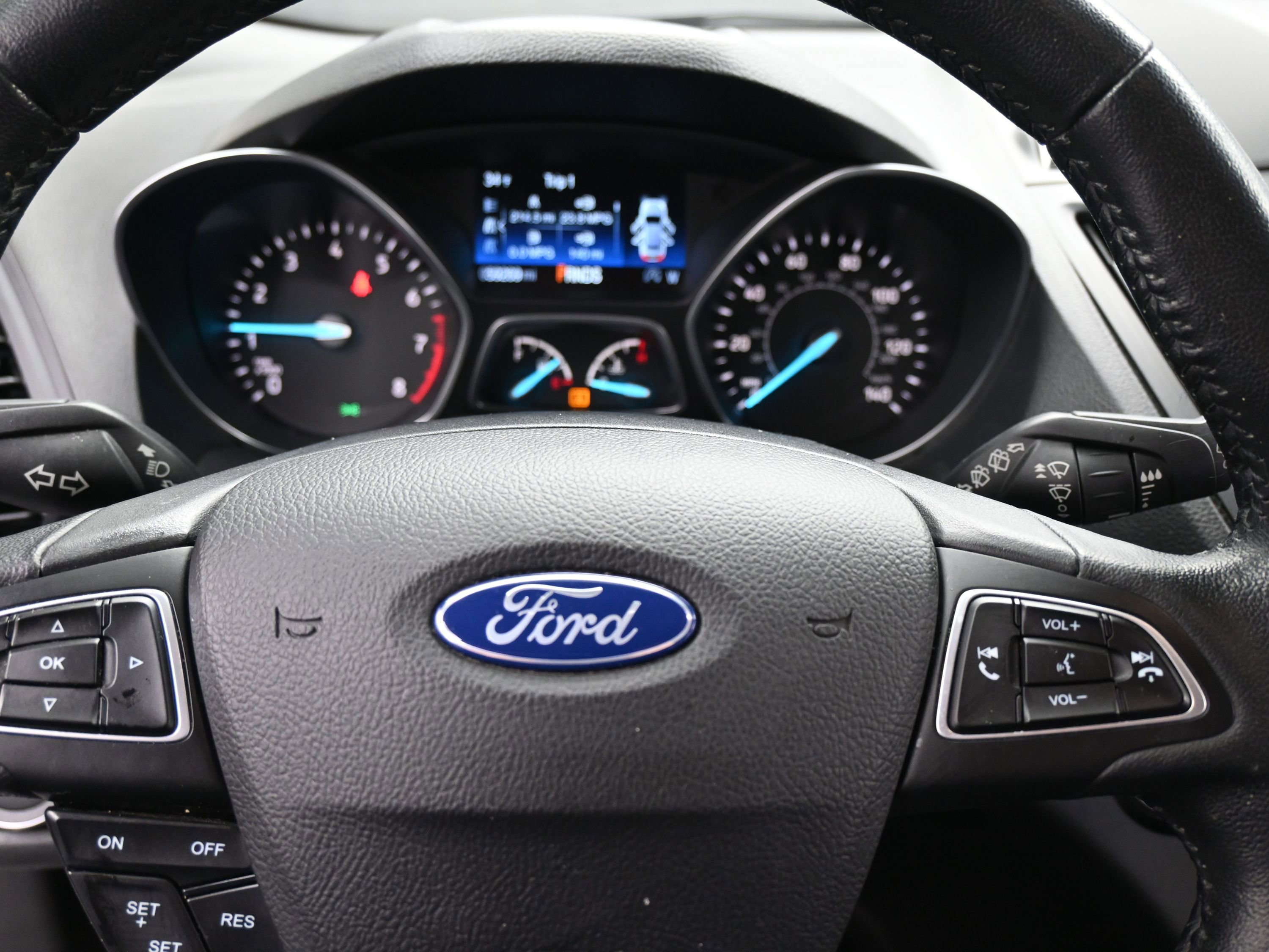 Used 2019 Ford Escape SEL image 14