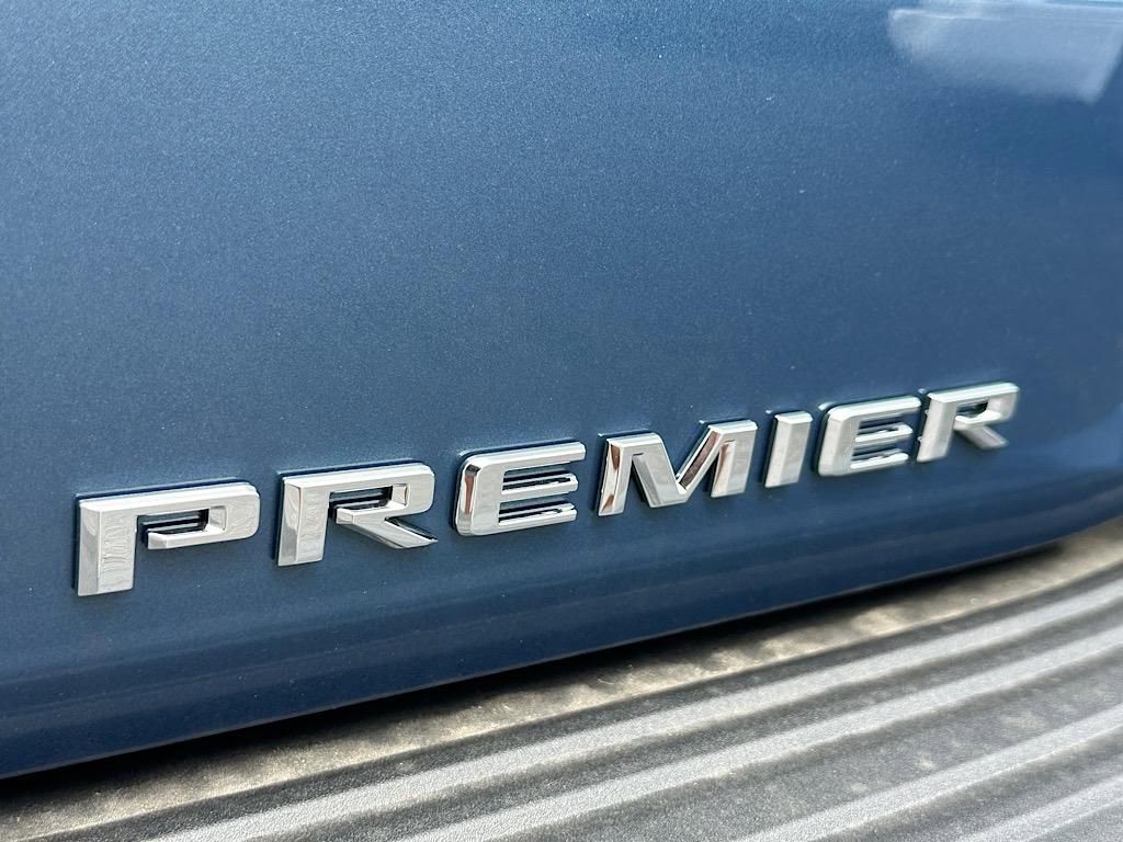 New 2025 Chevrolet Tahoe Premier w/ Sun And Tow Package image 10