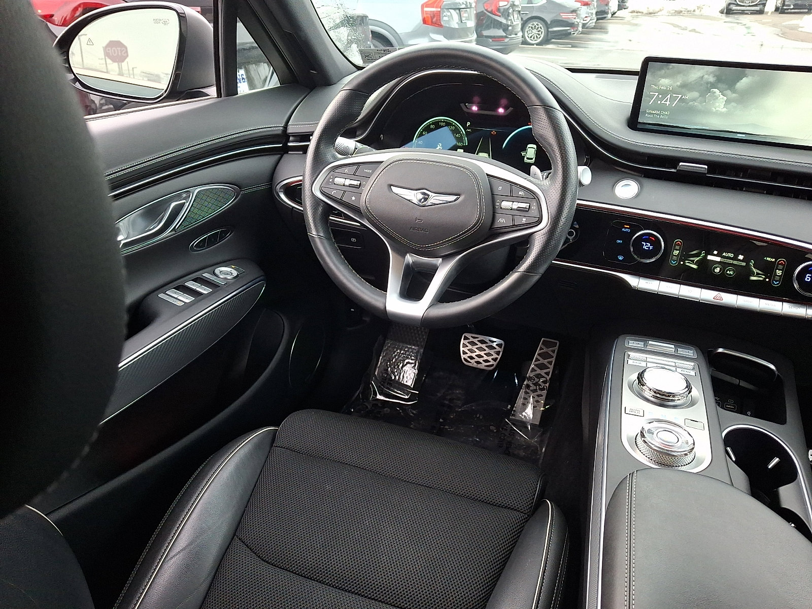 Certified 2023 Genesis GV70 2.5T w/ Sport Prestige Package image 14