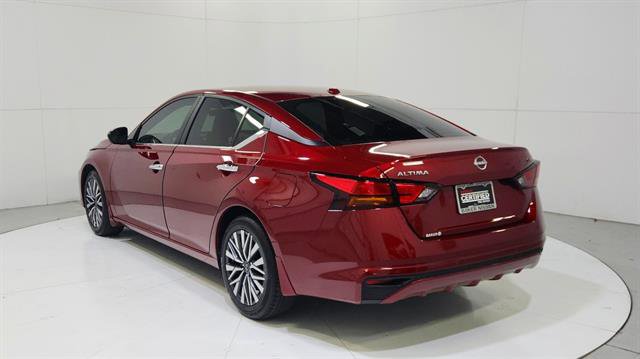 Certified 2024 Nissan Altima 2.5 SV FWD image 6