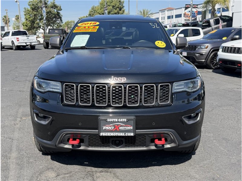 Used 2018 Jeep Grand Cherokee Trailhawk w/ Trailhawk Luxury Group image 8