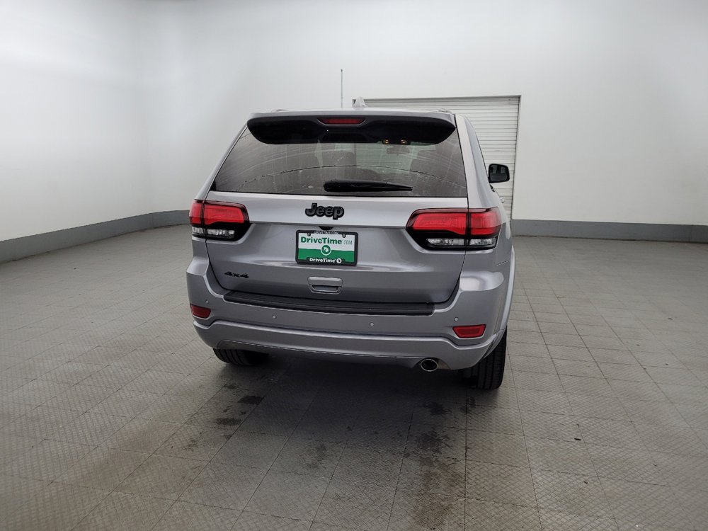 Used 2021 Jeep Grand Cherokee Laredo X image 7