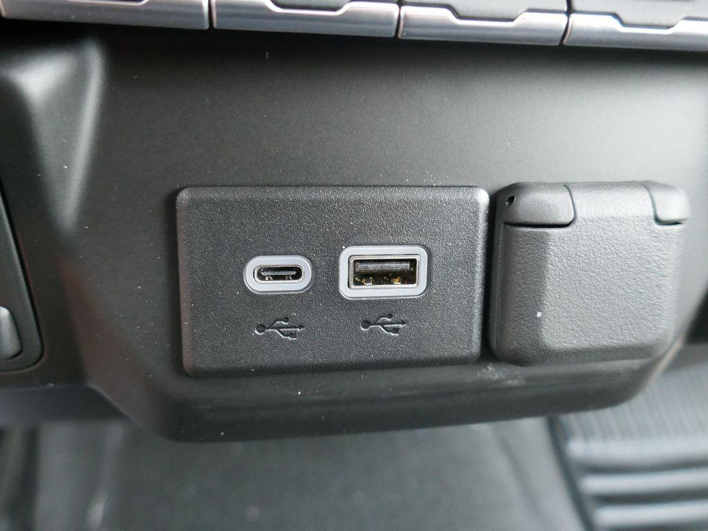 New 2026 Chevrolet Silverado 1500 Custom Trail Boss AWD/4WD image 21