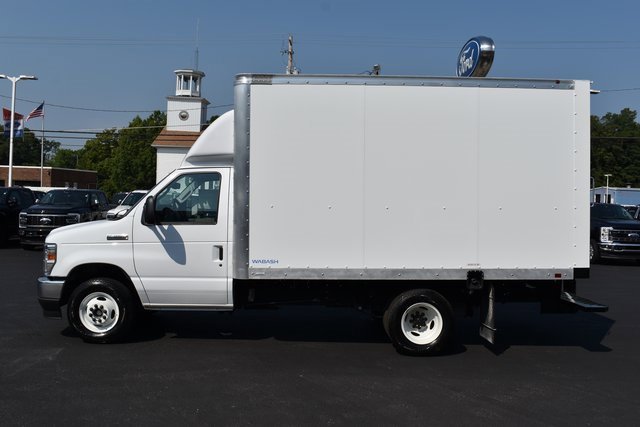New 2025 Ford E-350 and Econoline 350 Super Duty w/ Power Equipment Group image 16