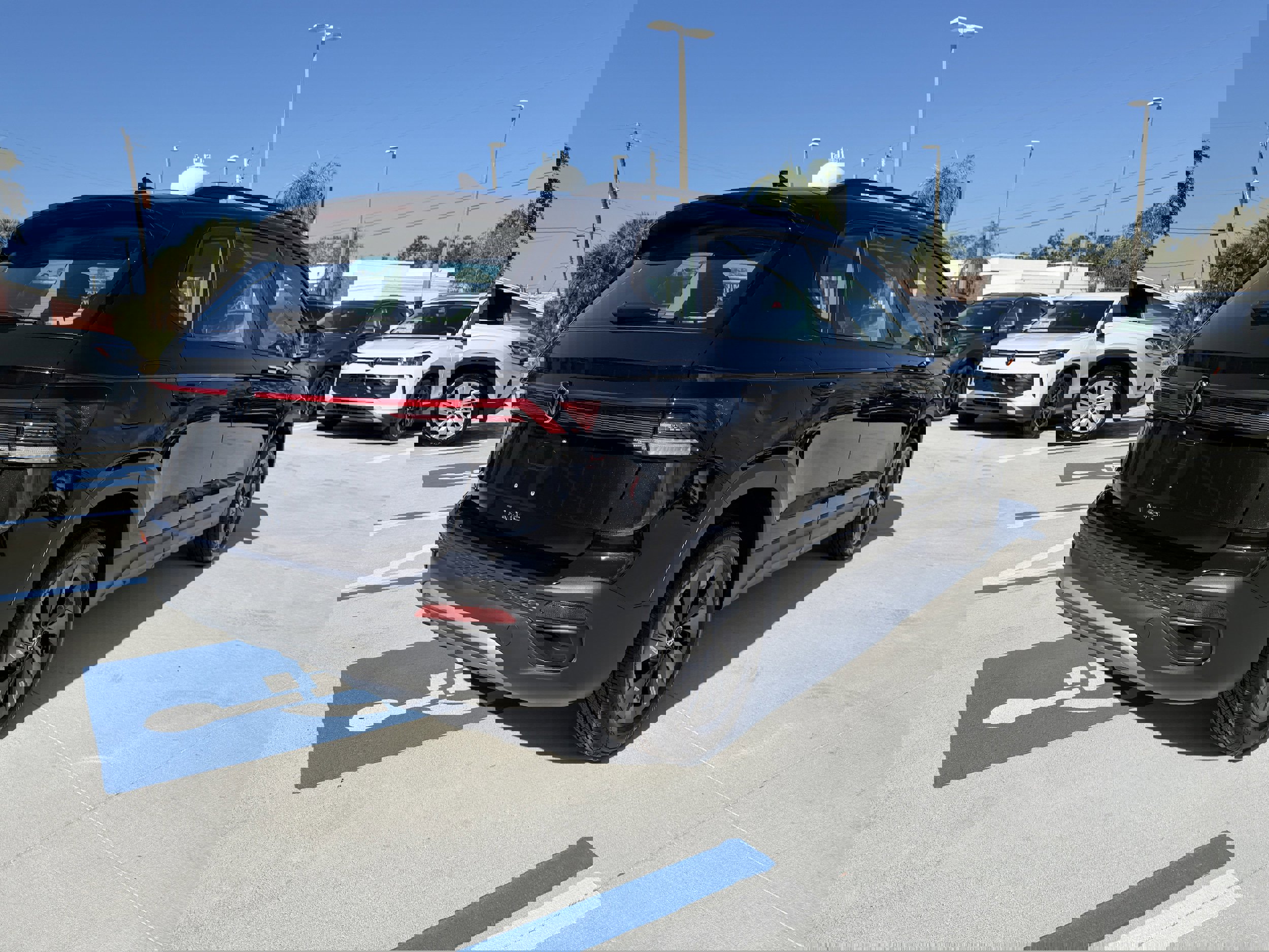 New 2026 Volkswagen Taos S image 3