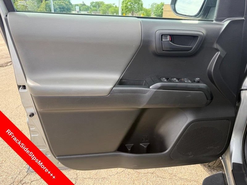 Used 2023 Toyota Tacoma SR AWD/4WD image 19
