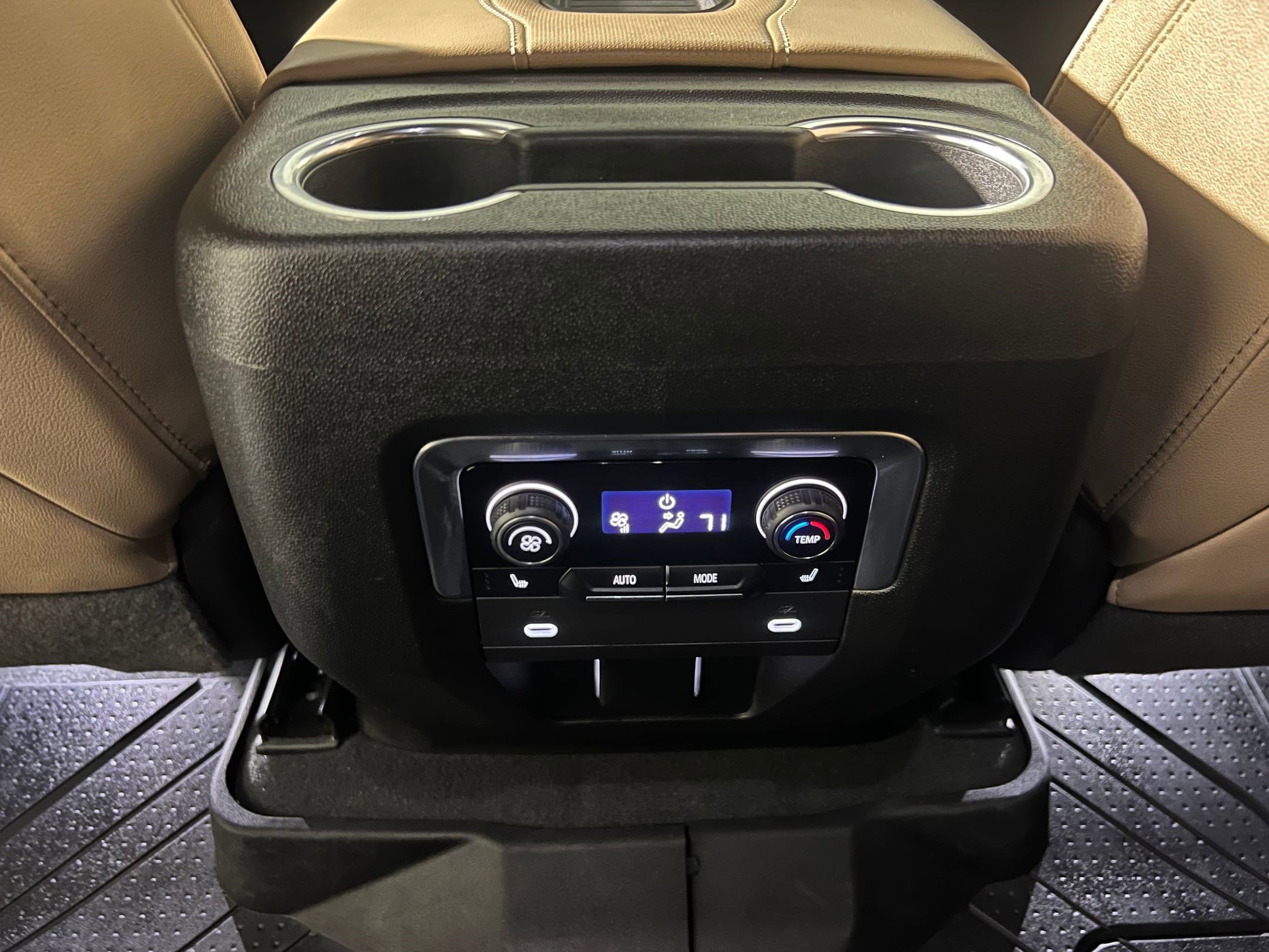 Used 2022 Chevrolet Tahoe Premier image 35