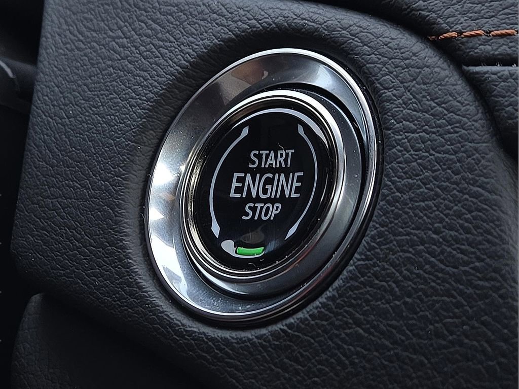 Used 2025 Cadillac CT5 Sport w/ Technology Package image 17