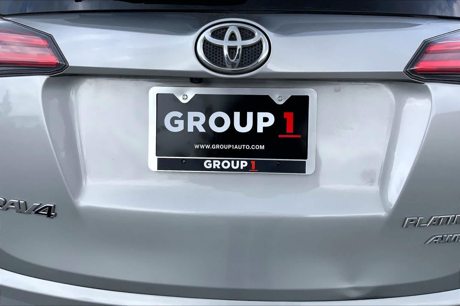 Used 2017 Toyota RAV4 Platinum AWD/4WD image 10